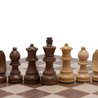 Ensemble Jeu d'Echecs Débutant II en Bois d'Acacia et Echiquier en Bois de Noyer – Image 7