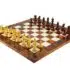 Ensemble Madrid II Echiquier en Bois d'Orme et de Bruyère Laqué & Jeu d'Echecs en Bois de Santal Rouge