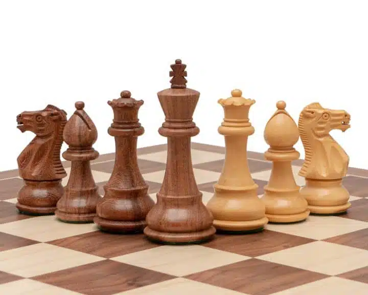 Jeu d'Échecs Staunton Classique en Bois d'Acacia et Bois de Buis