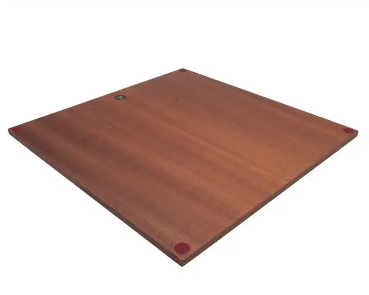 Jeu d'Echecs Sculpté en Bois d'Acacia et Echiquier en Bois d'Acajou – Image 13