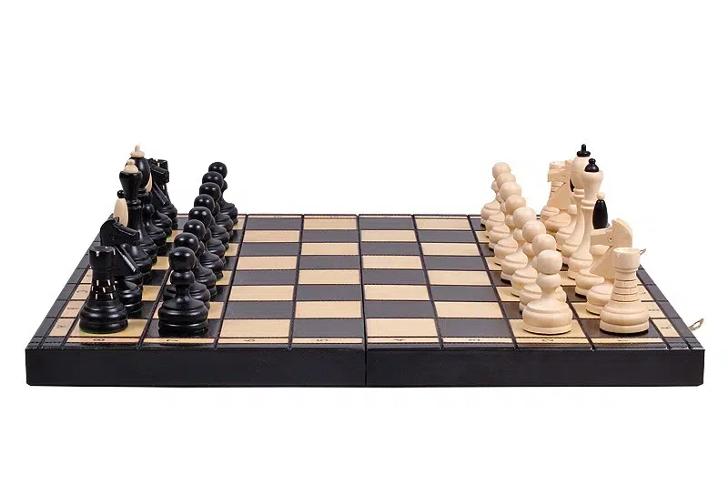 Echiquier Pliable et Jeu d'Echecs en Bois avec Rangement – Image 6