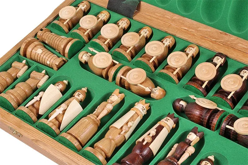Echiquier Pliant et Jeu d'Echecs à Theme en Bois avec Rangement – Image 6