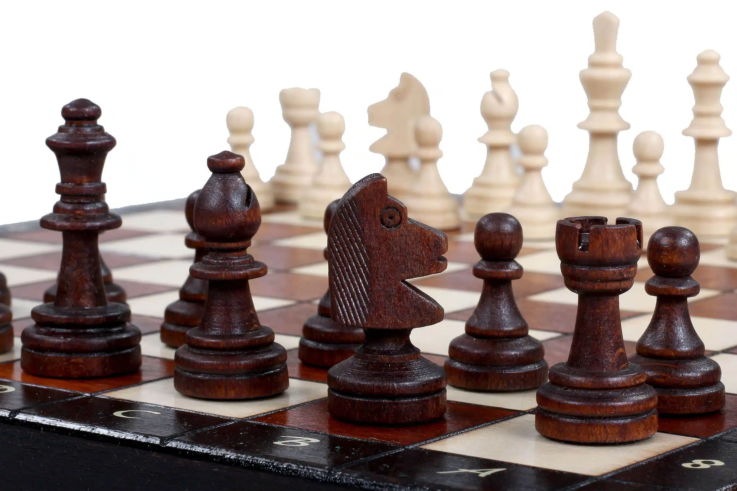 Petit Jeu d'Echecs Magnetique en Bois avec Rangement – Image 7