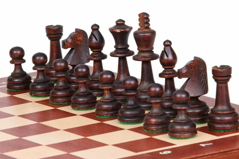 Echiquier Pliable et Jeu d'Echecs en Bois avec Rangement – Image 3