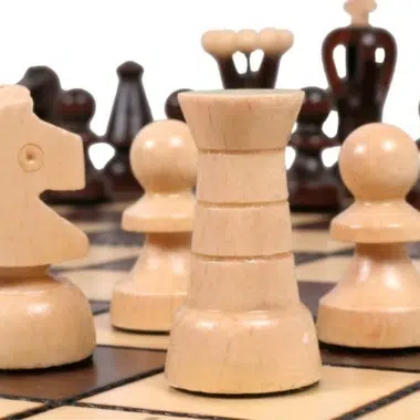Jeu d'Echecs et Jeu de Dames Pliable en Bois – Image 8
