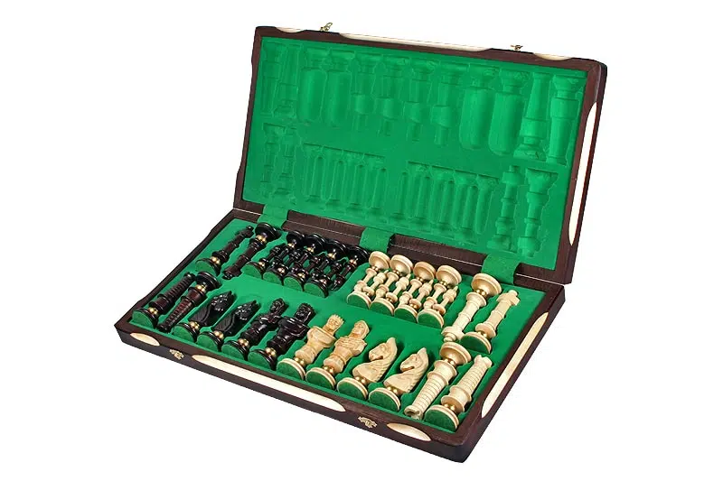 Grandes Pieces Echecs Sculptées en Bois et Echiquier Pliant en Bois avec Rangement – Image 2
