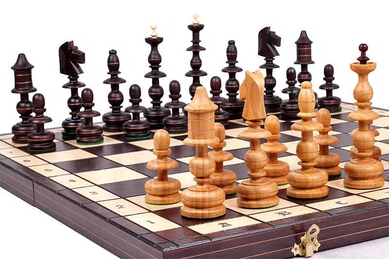 Jeu Echecs et Echiquier Geant en Bois Pliant – Image 7