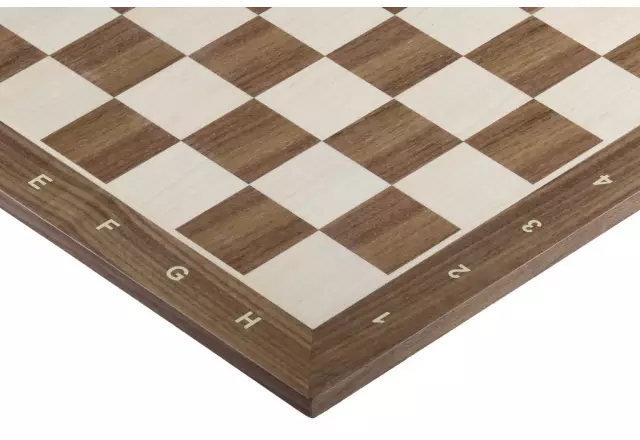 Ensemble Pieces d'Echecs en Bois de Buis et Echiquier Alphanumérique
