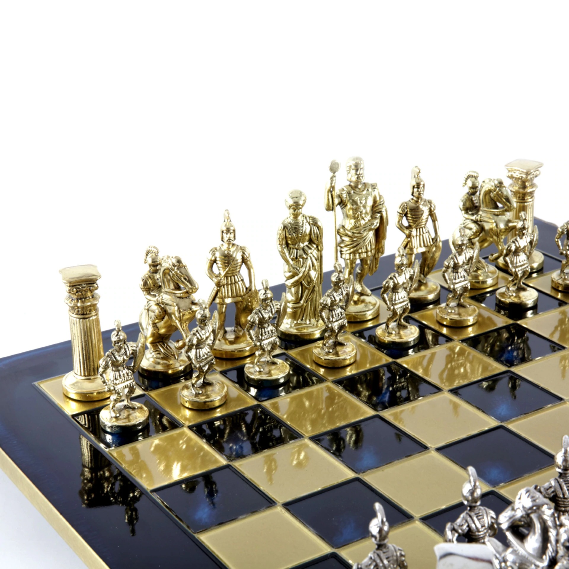 Ensemble Jeu d'Echecs Période Greco Romaine Argent et Doré – Image 20