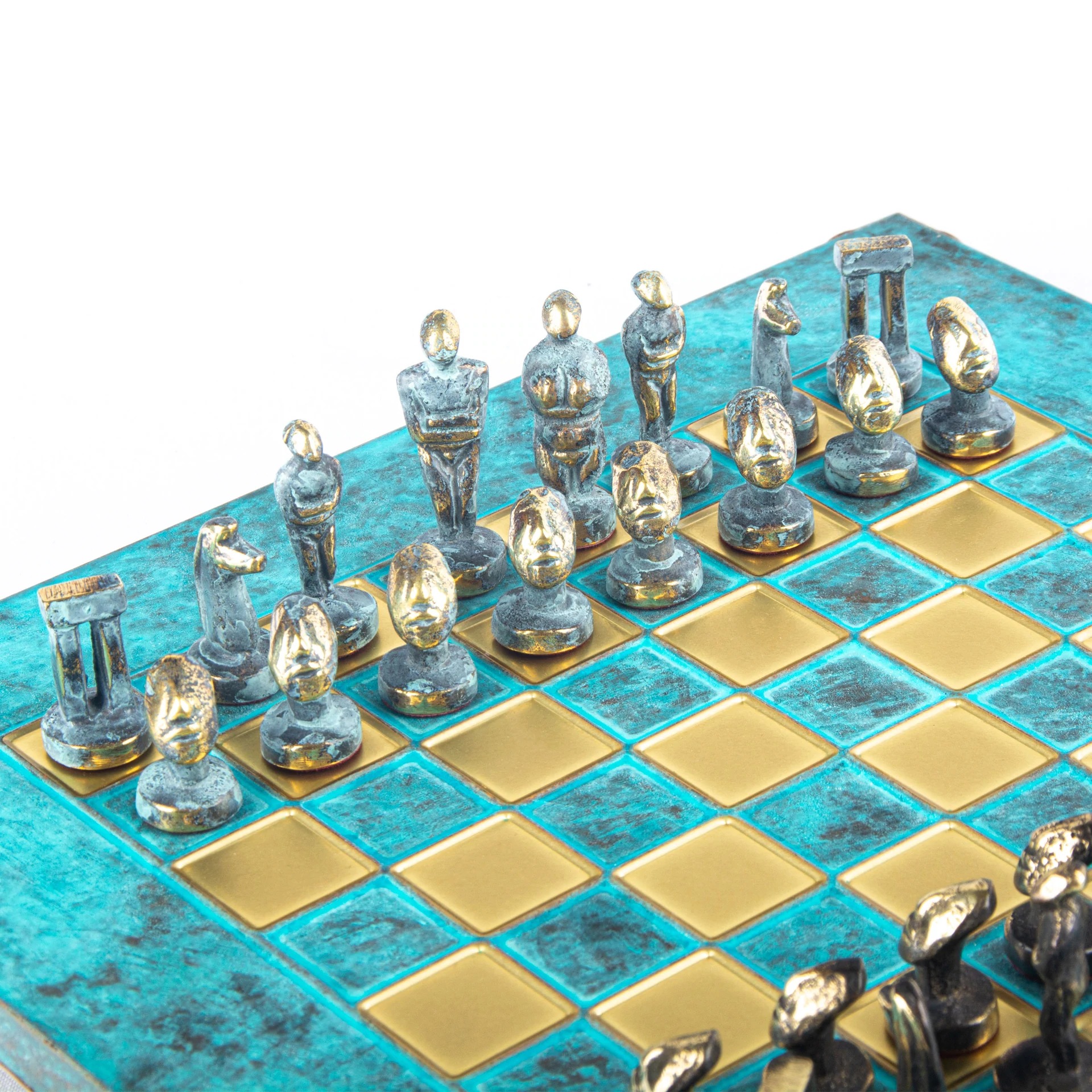Petit Jeu d'échecs Art Cycladique en Laiton Bronze et Bleu – Échiquier Métal et Coffret Bois Laminé – Image 16