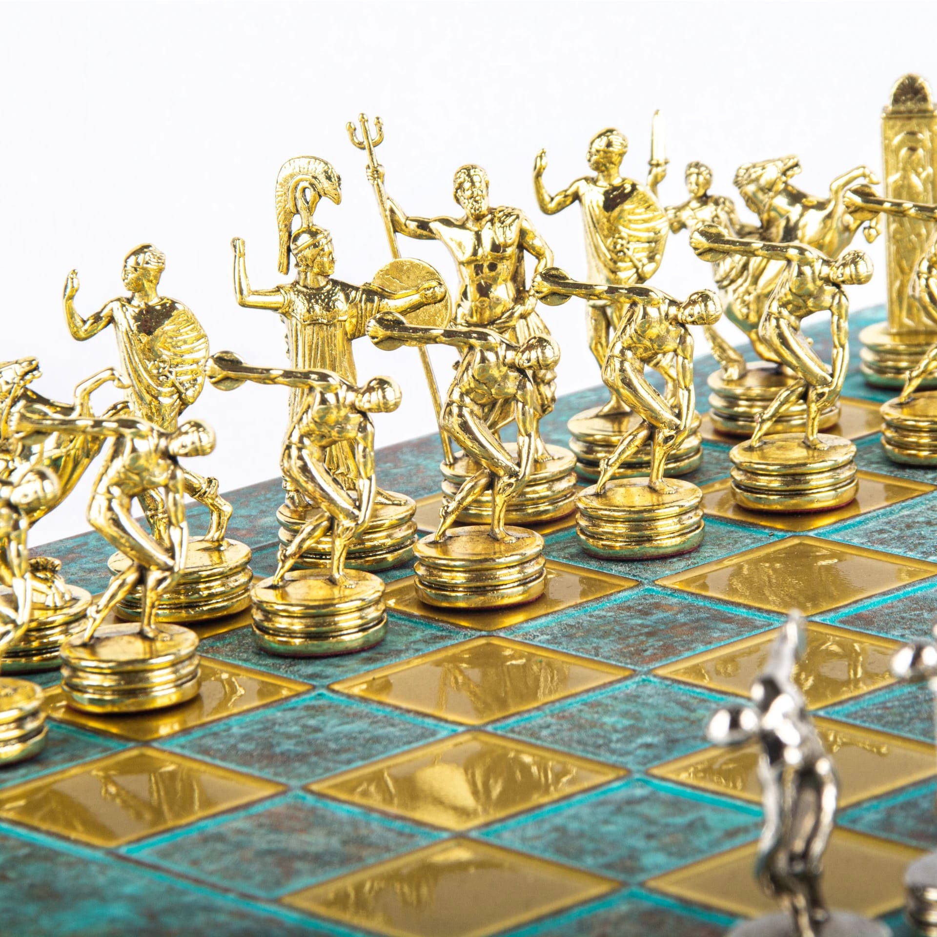 Ensemble de Jeu d'Échecs en Metal Lanceurs de Disque Or & Argent - 36 x 36 cm – Image 22