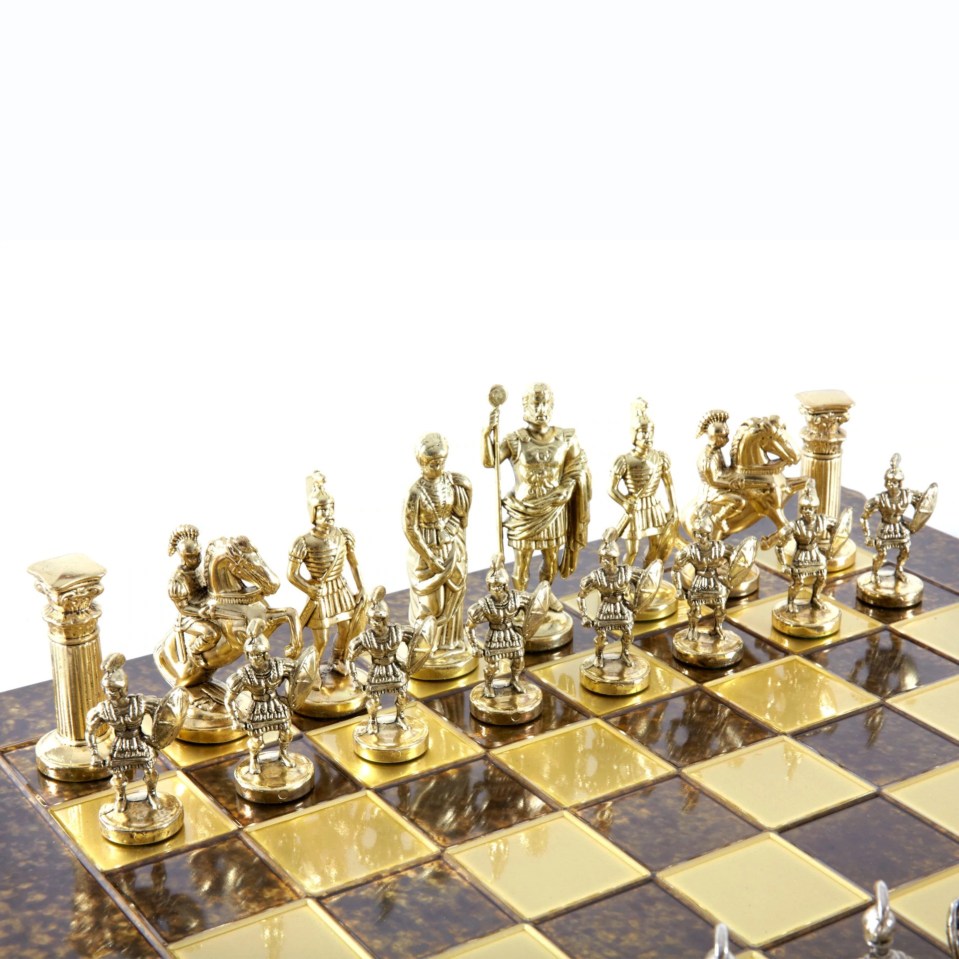 Ensemble Jeu d'Echecs Période Greco Romaine Argent et Doré – Image 6