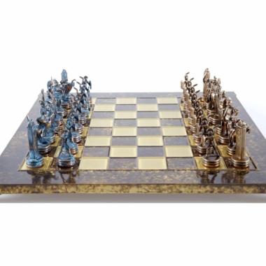 Alternative view of Ensemble d'Échecs Mythologie Grecque en Métal – Pièces Bronze et Bleu avec Échiquier en Métal