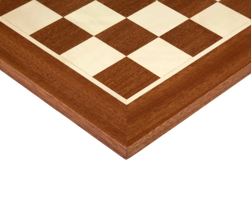 Échiquier en bois incrusté 40cm avec finition élégante - Le Palais Des Echecs