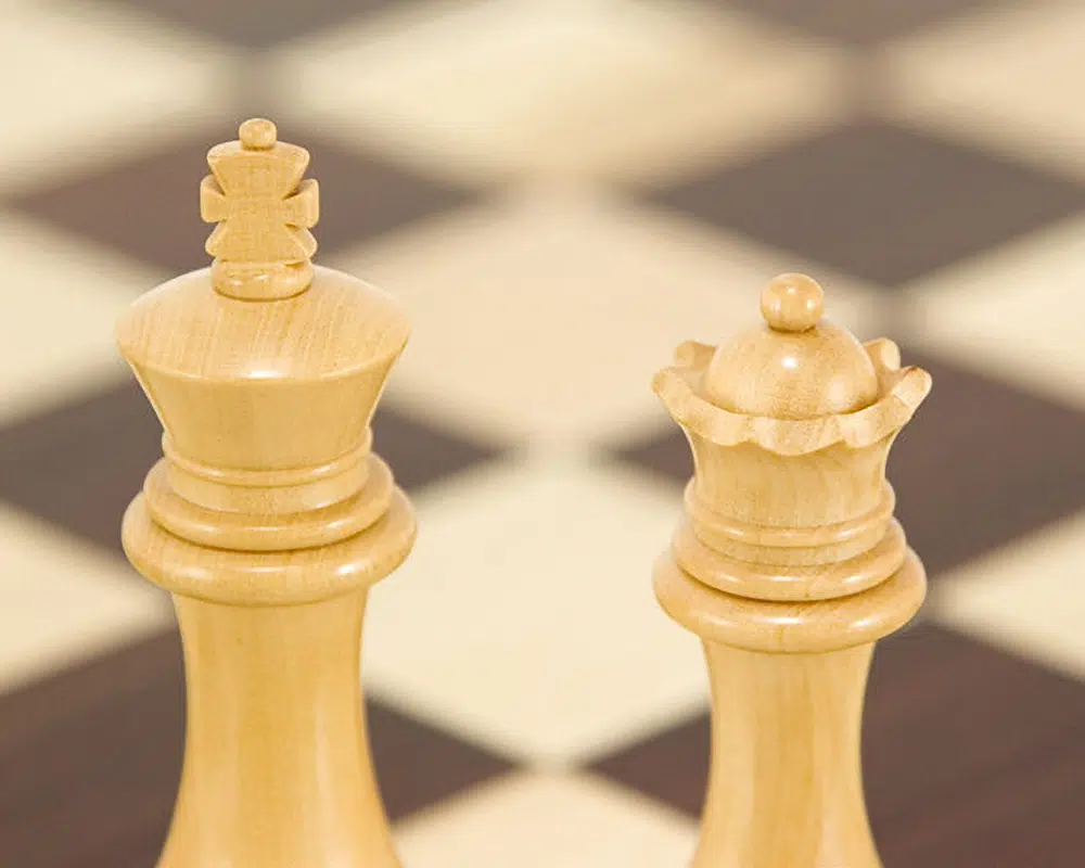 Emballage et règles du jeu d'échecs Windsor en bois de palissandre